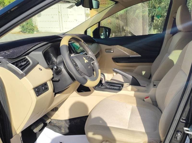 2021 Mitsubishi Xpander thumbnail 4