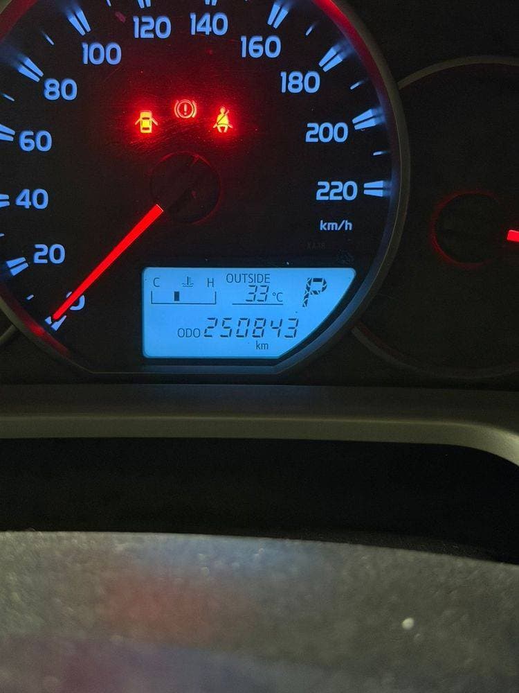 2018 Toyota Rav4 thumbnail 3