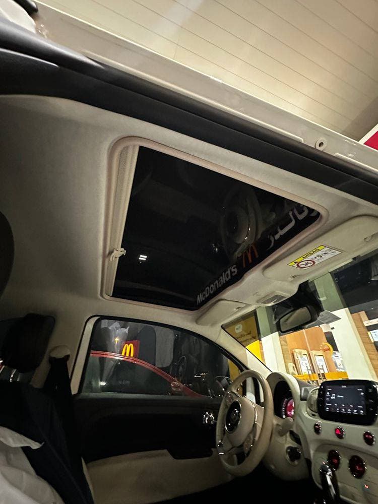 2023 Fiat 500 thumbnail 3