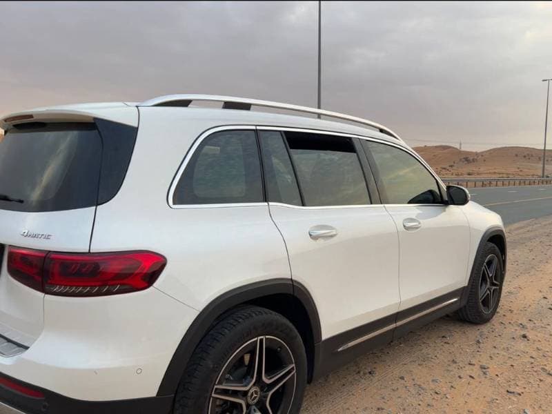 2022 Mercedes-Benz GLB thumbnail 3