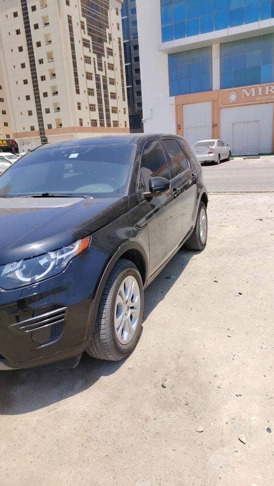 2019 Land Rover Discovery Sport thumbnail 4