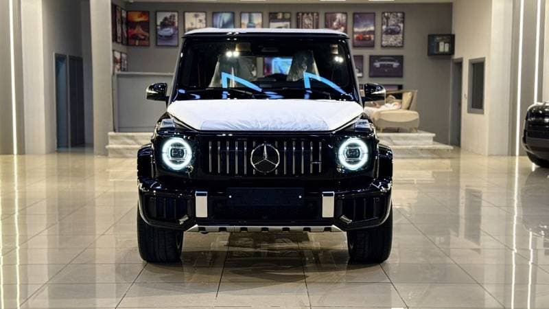 2026 Mercedes Benz G63 AMG STANDARD thumbnail 3
