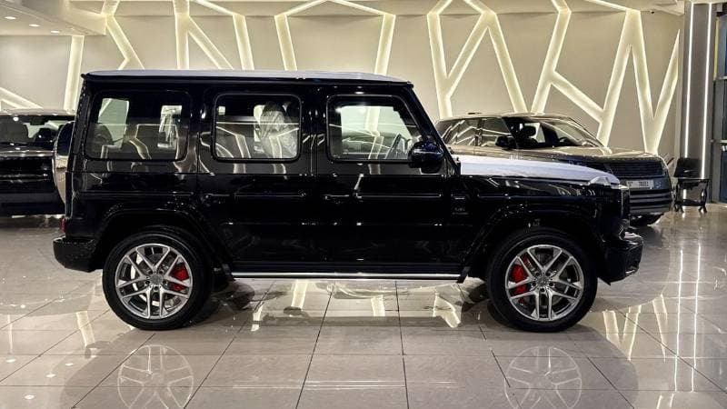 2026 Mercedes Benz G63 AMG STANDARD thumbnail 4