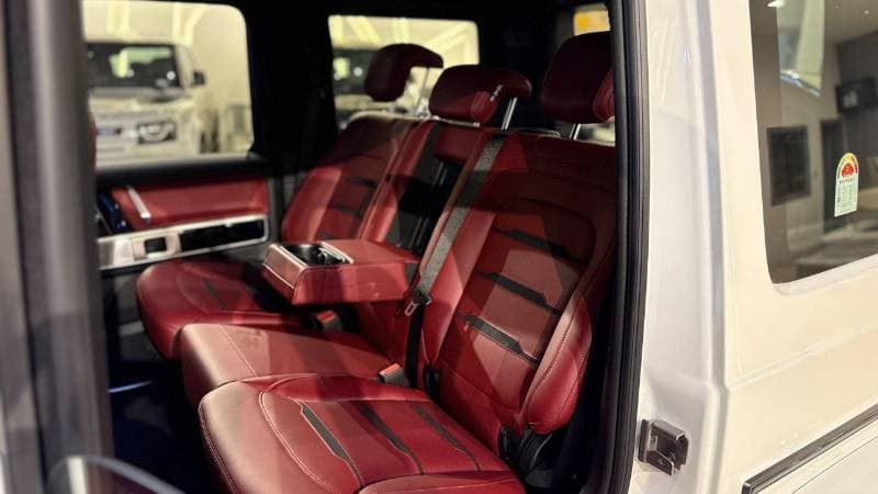 2026 Mercedes Benz G63 AMG STANDARD thumbnail 7