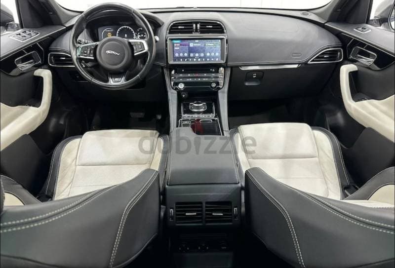 2017 Jaguar F-Pace thumbnail 5