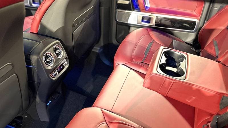 2026 Mercedes Benz G63 AMG STANDARD thumbnail 8