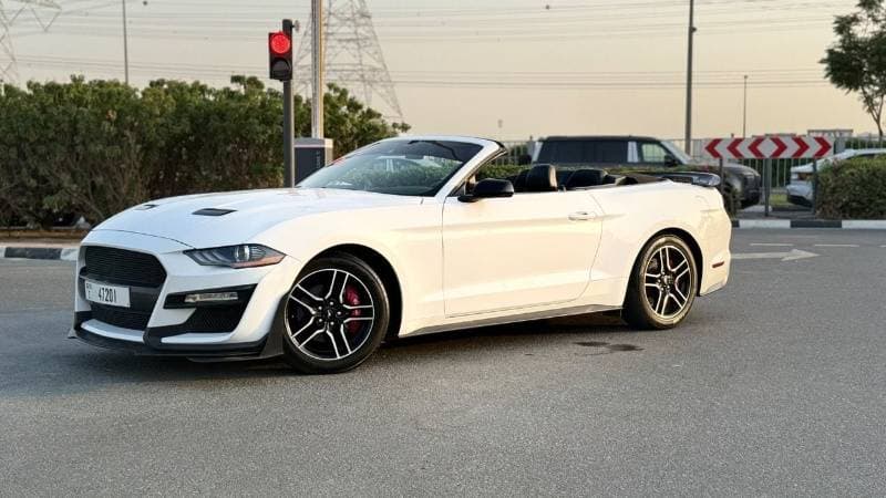 2021 Ford Mustang thumbnail 7