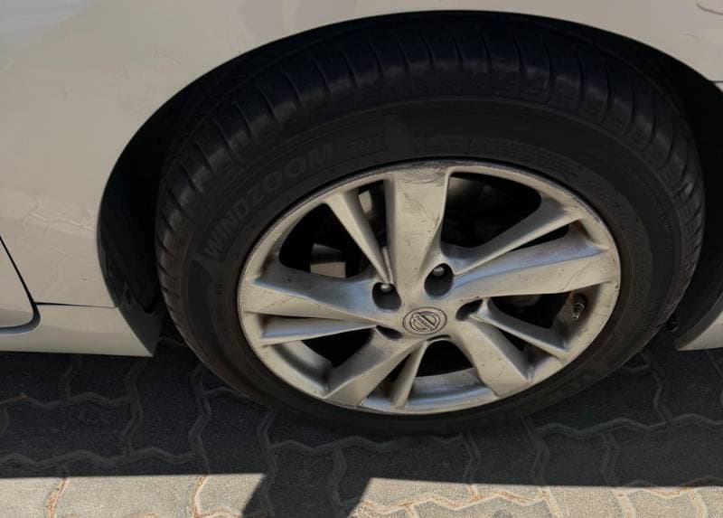 2013 Nissan Altima thumbnail 4