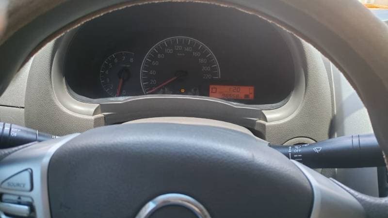 2018 Nissan Sunny thumbnail 5