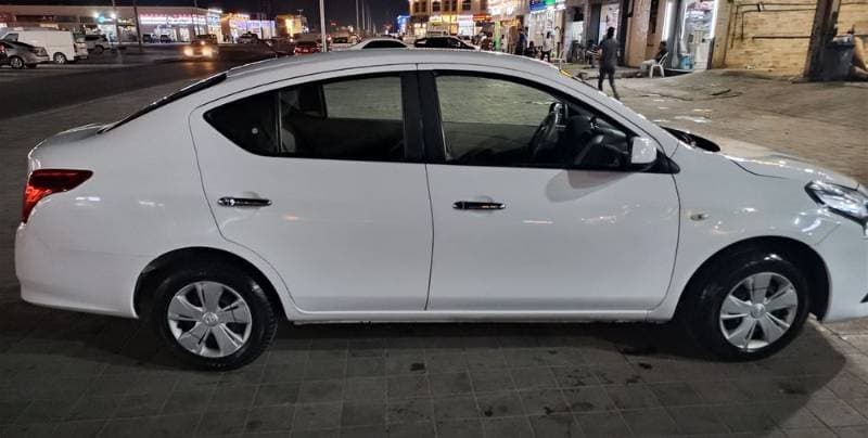 2020 Nissan Sunny thumbnail 3