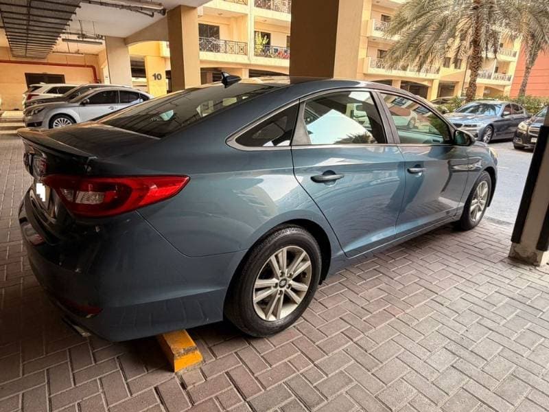 2015 Hyundai Sonata thumbnail 3