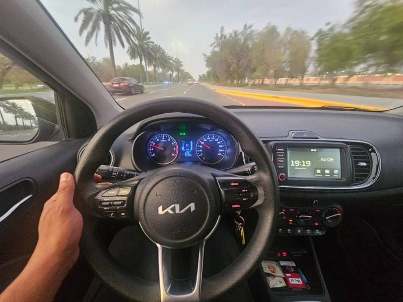 2022 Kia Pegas thumbnail 5