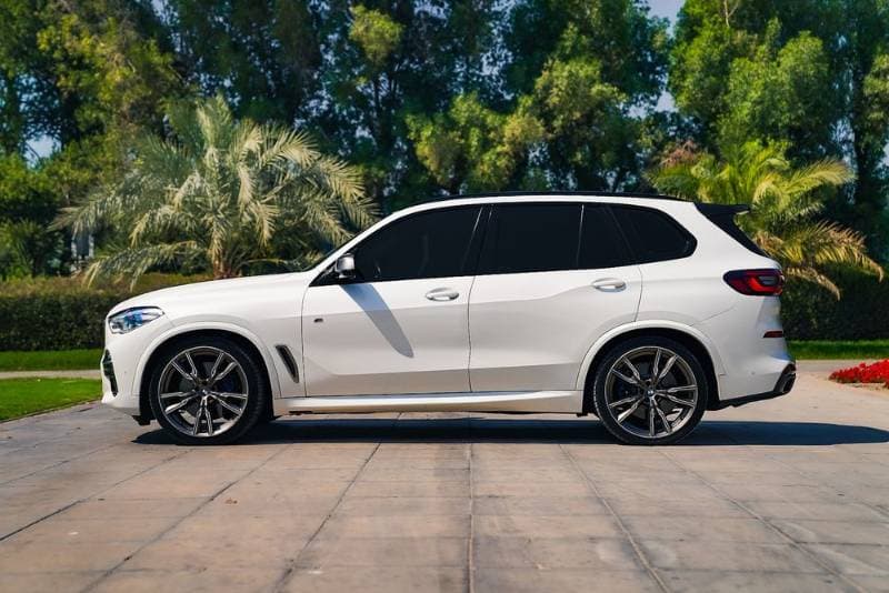 2021 BMW X5 thumbnail 3
