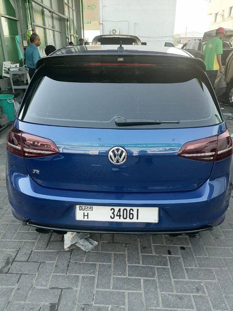 2015 Volkswagen Golf thumbnail 2