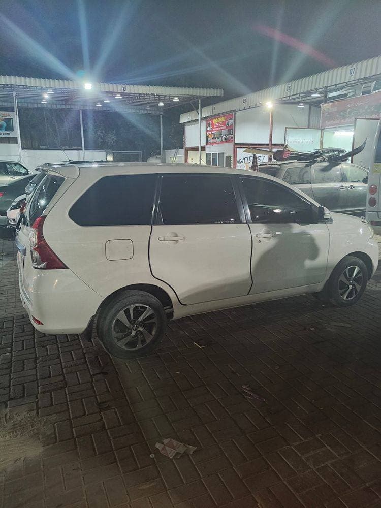 2017 Toyota Avanza thumbnail 5