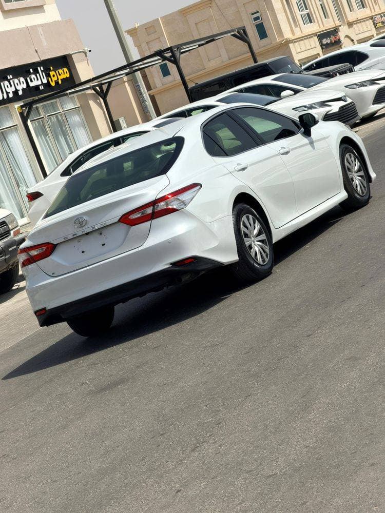 2019 Toyota Camry thumbnail 5