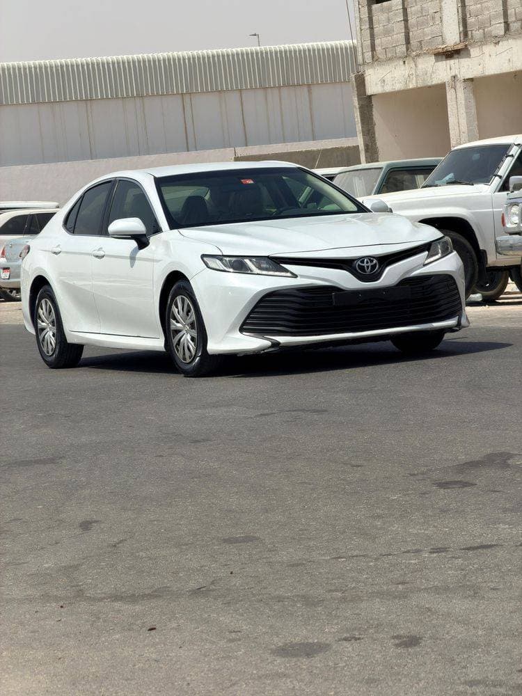 2019 Toyota Camry thumbnail 4