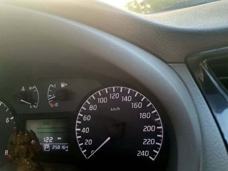 2015 Nissan Sentra thumbnail 5