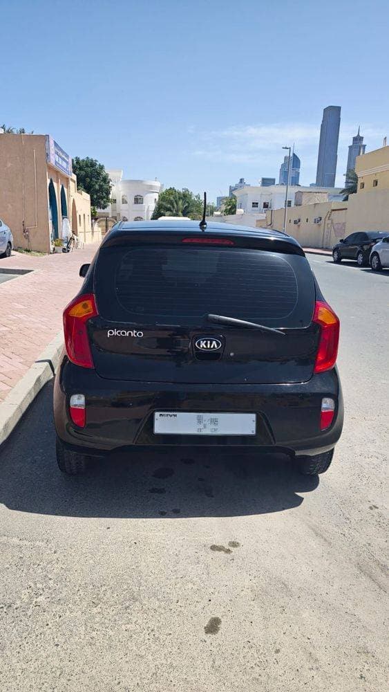 2015 Kia Picanto thumbnail 2