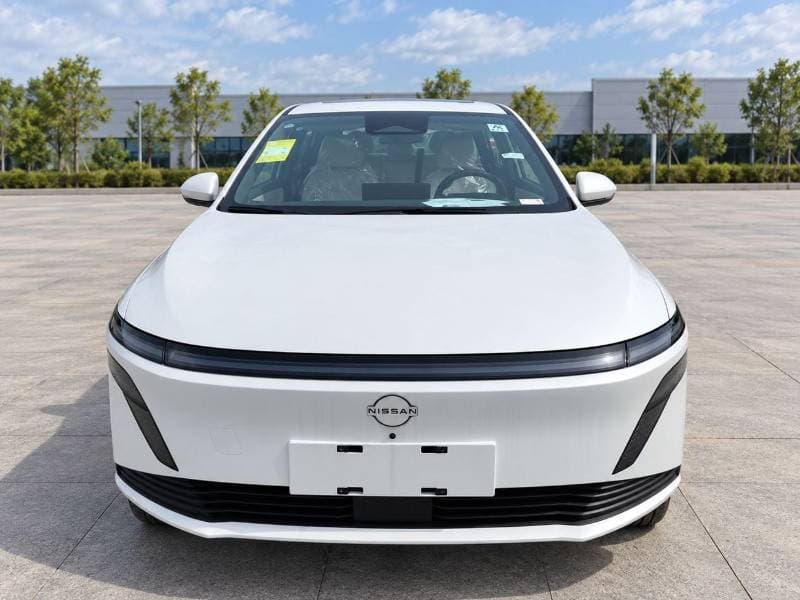 2026 Nissan N6 thumbnail 2