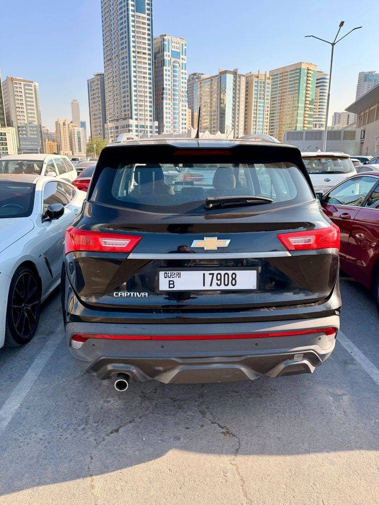 2022 Chevrolet Captiva thumbnail 2