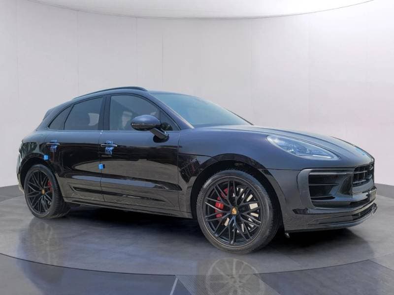 2024 Porsche Macan thumbnail 3