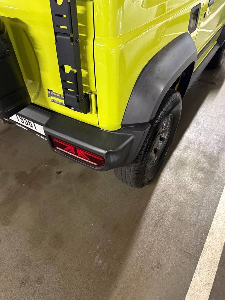2021 Suzuki Jimny thumbnail 4