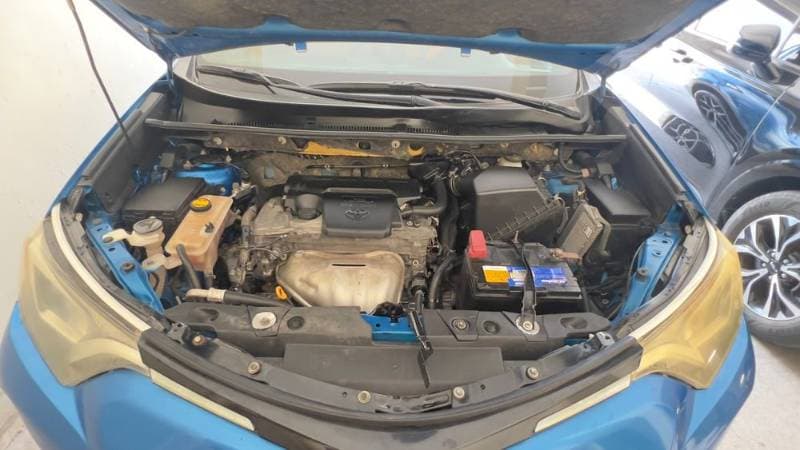 2018 Toyota Rav4 thumbnail 2