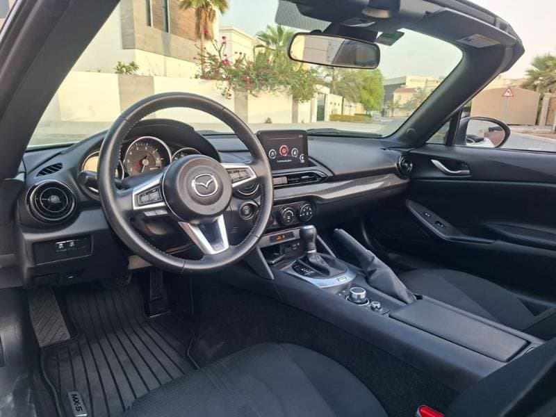 2021 Mazda MX-5 thumbnail 4
