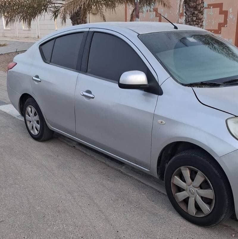 2013 Nissan Sunny thumbnail 3