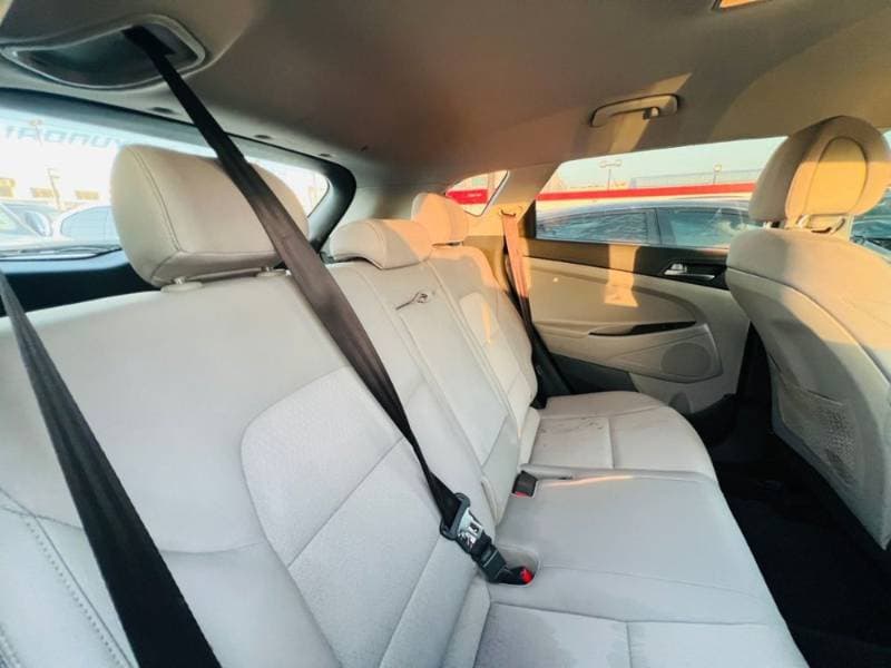2017 Hyundai Tucson thumbnail 5