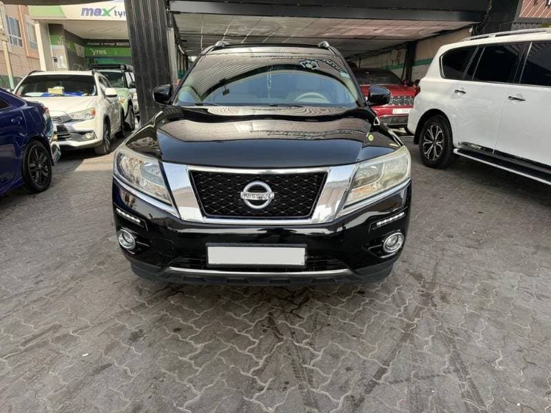 2014 Nissan Pathfinder thumbnail 2