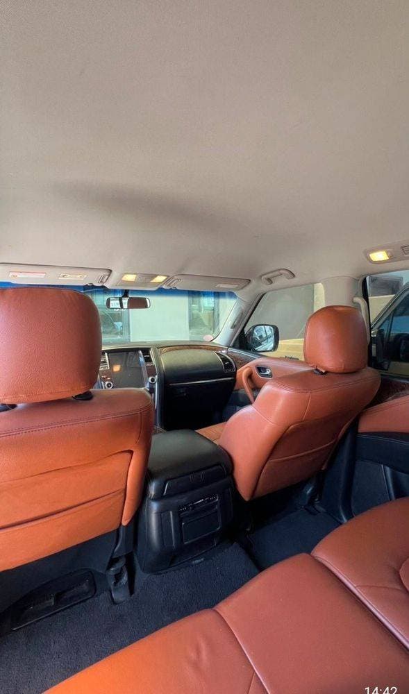 2016 Nissan Patrol thumbnail 2