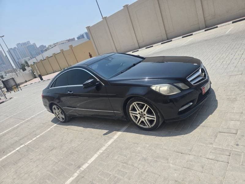2012 Mercedes-Benz E-Class Coupe thumbnail 2