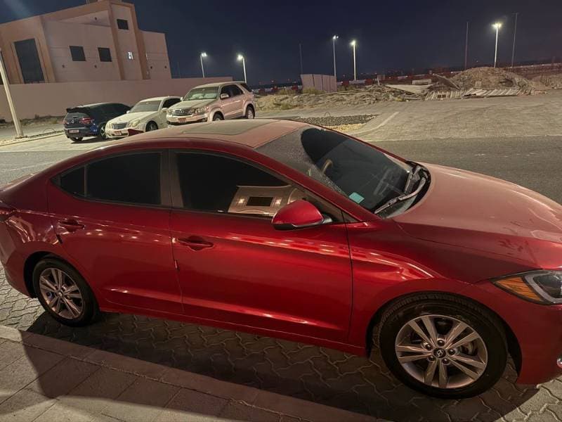 2017 Hyundai Elantra thumbnail 2