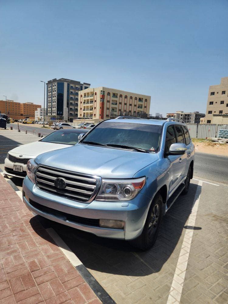 2011 Toyota Land Cruiser