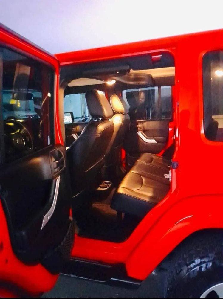 2017 Jeep Wrangler Unlimited thumbnail 4
