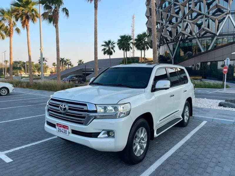 2016 Toyota Land Cruiser