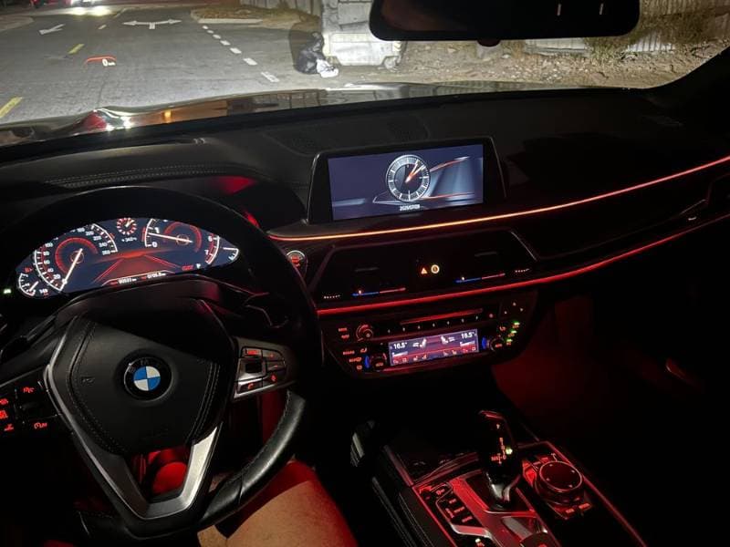 2017 BMW 7 Series thumbnail 5