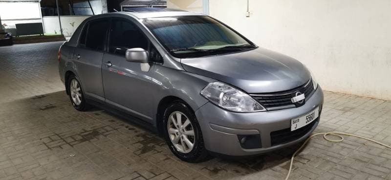 2007 Nissan Tiida thumbnail 2