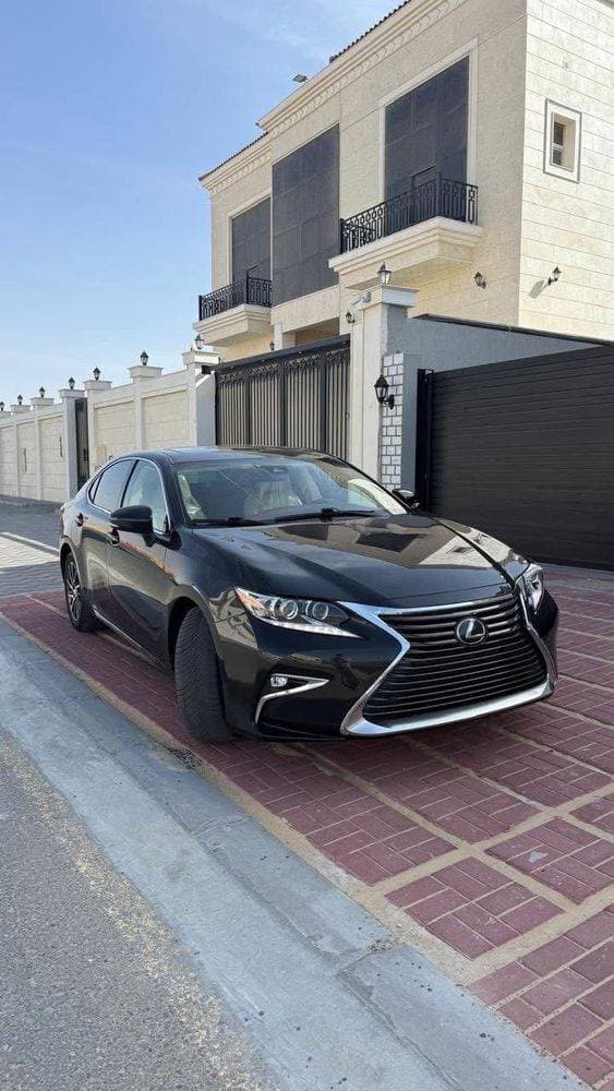 2016 Lexus ES 350 thumbnail 3