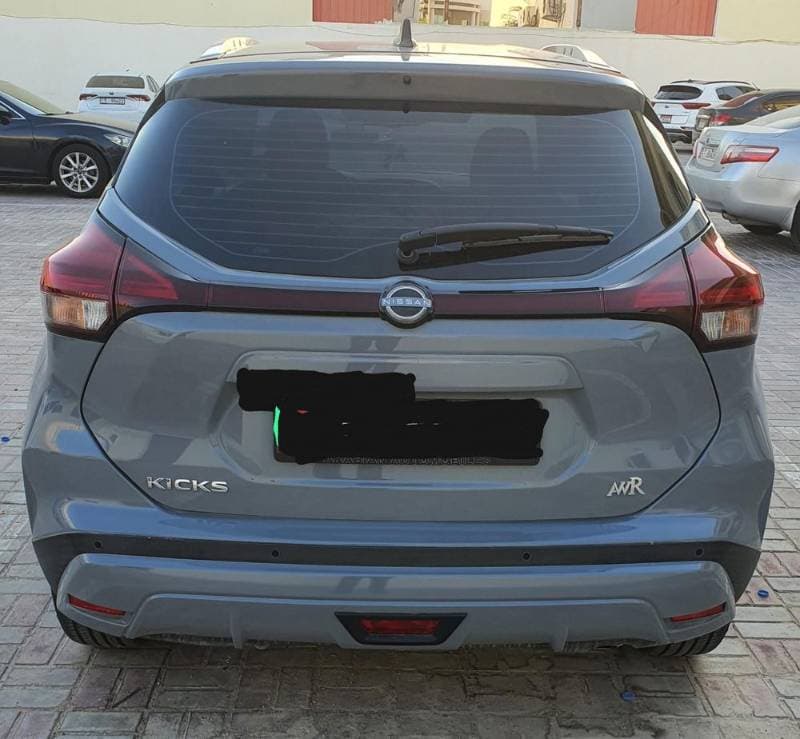 2024 Nissan Kicks thumbnail 5