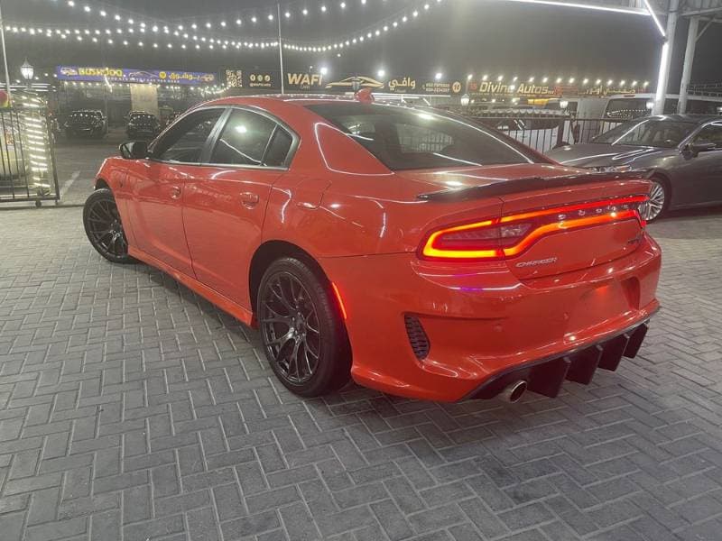 2018 Dodge Charger thumbnail 2