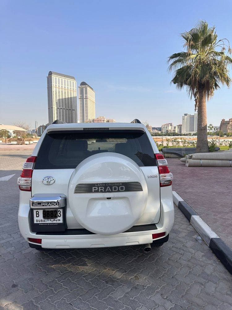 2015 Toyota Land Cruiser Prado thumbnail 2