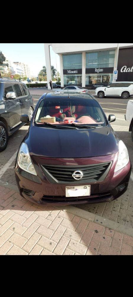 2014 Nissan Sunny thumbnail 2