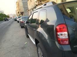 2017 Renault Duster thumbnail 2