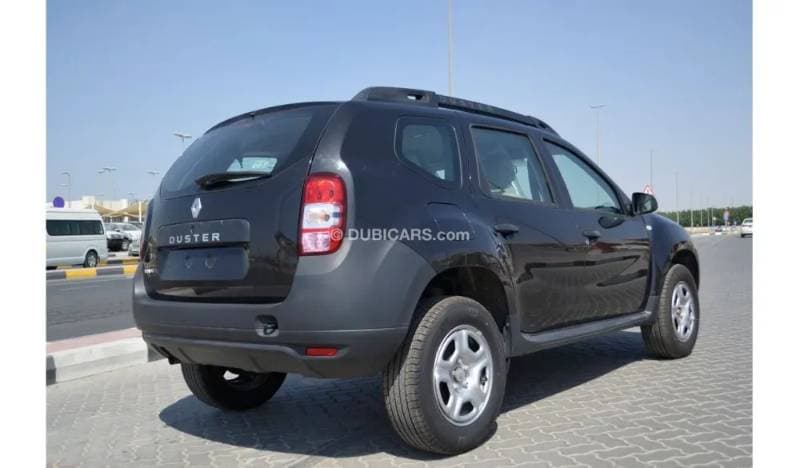 2017 Renault Duster thumbnail 3