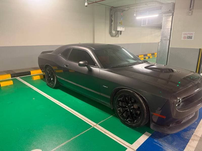 2019 Dodge Challenger thumbnail 3