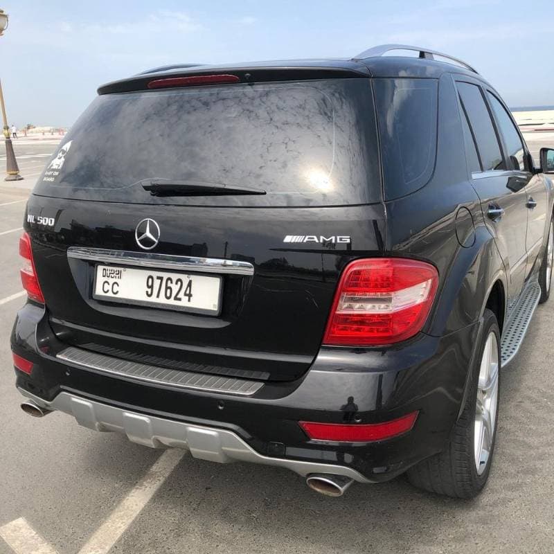 2011 Mercedes-Benz ML500 thumbnail 4
