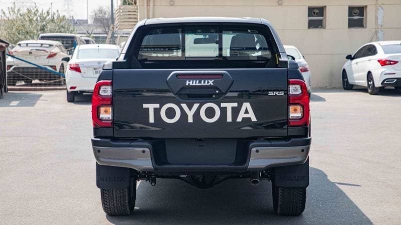 2026 Toyota Hilux ADVENTURE thumbnail 5